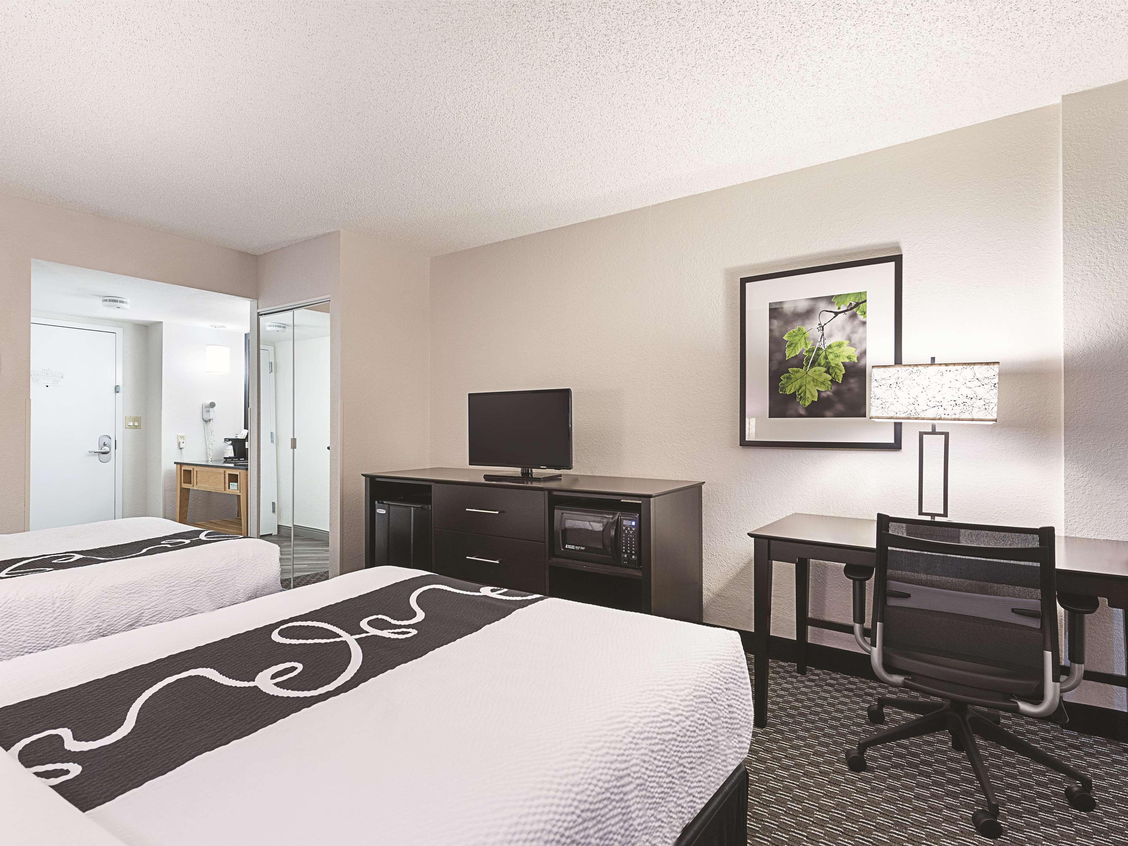 La Quinta By Wyndham Plantation At Sw 6Th St Hotel Bagian luar foto
